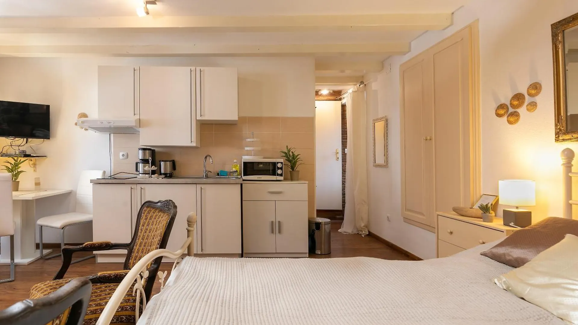 Duplex Apartment Camelia In Charming Old Town Rovigno
