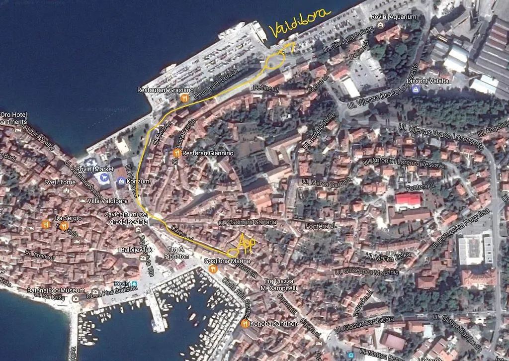 Duplex Apartment Camelia In Charming Old Town Rovigno Croazia